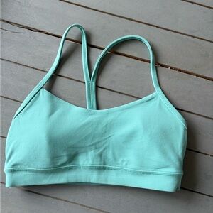 Lululemon flow y bra